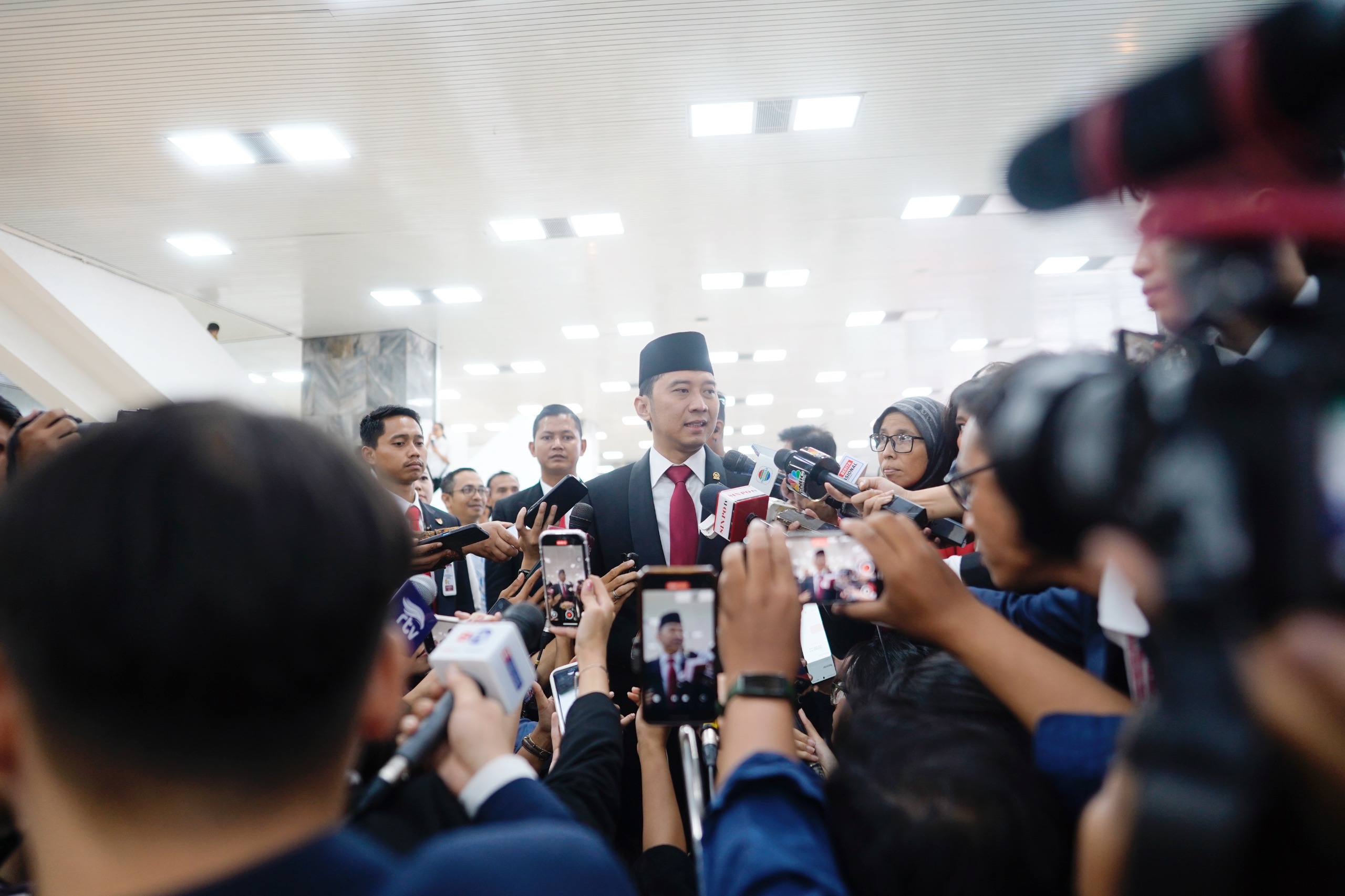 Selamat Hari Bhayangkara Ke-79, Ibas: Polri Sejati adalah Polri untuk Masyarakat Selamat Hari Bhayangkara Ke-79, Ibas: Polri Sejati adalah Polri untuk Masyarakat